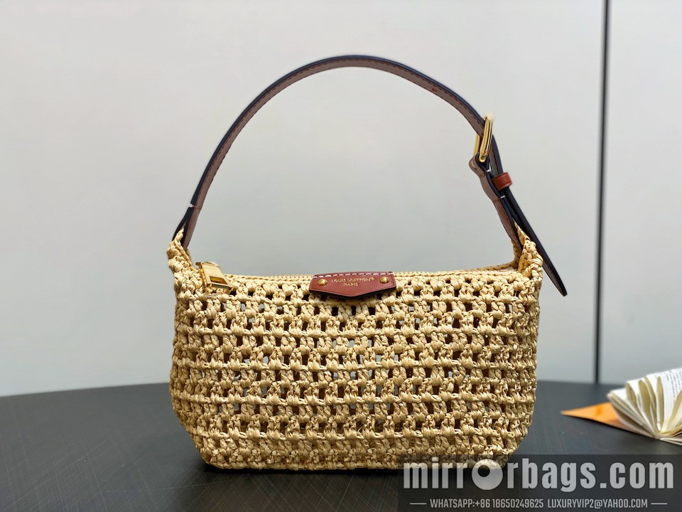 Replica LV Bags Hills Pochette M14304 18.5x11x6.5cm gf
