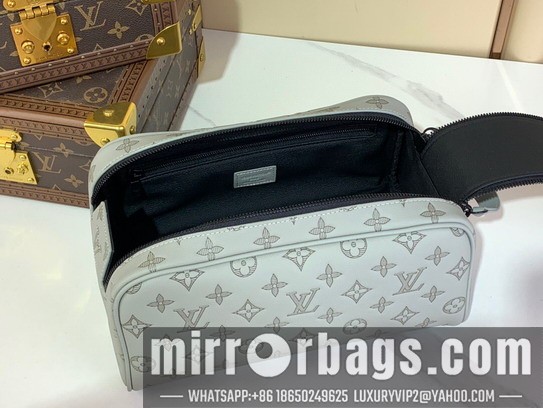 Replica LV Bags Dopp Kit m14843 15x16.5x28cm gf2