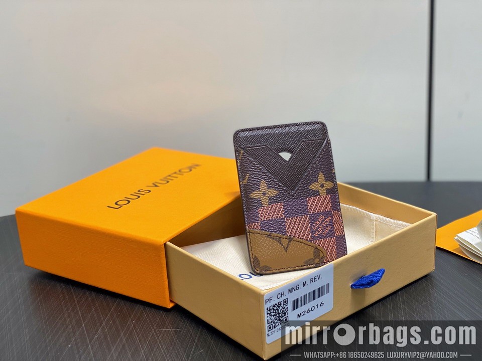 Replica LV Bags Magnet M26016 9.5x0.5x6.5cm gf