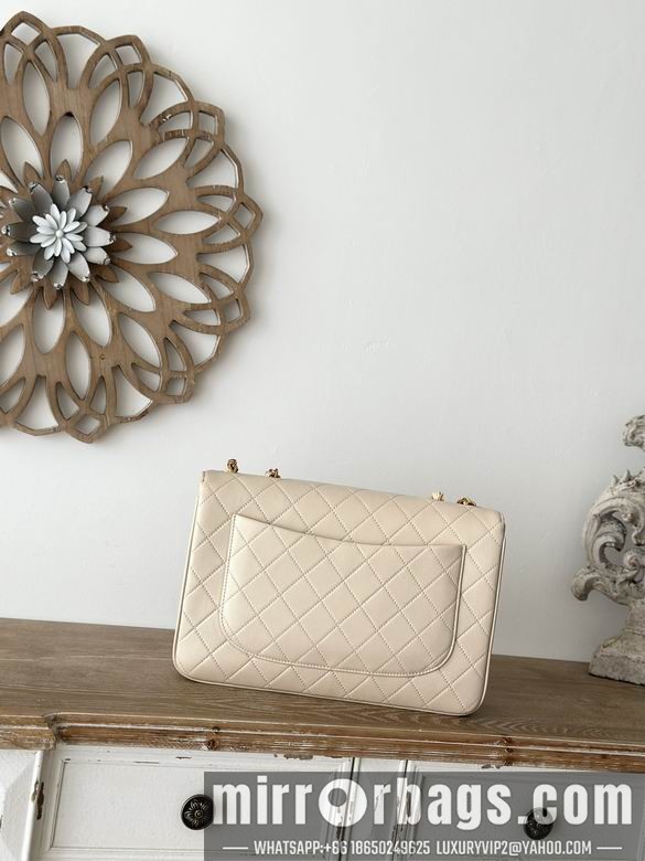 Replica Chanel Bags A2222 30X21X8cm YG 5