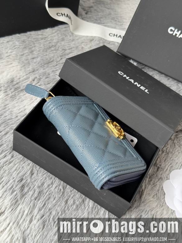 Replica Chanel Bags A80602 11X7.5cm YG 3