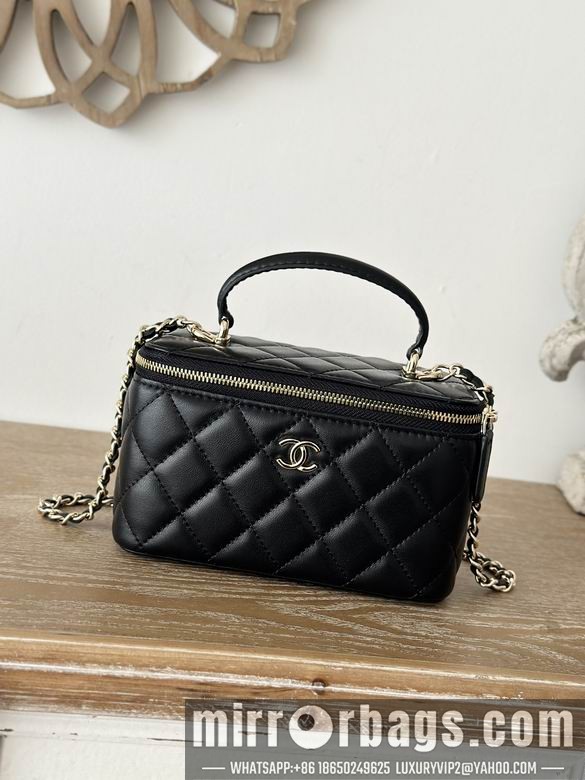 Replica Chanel Bags 66021 9.5X17X8cm YG 2colour