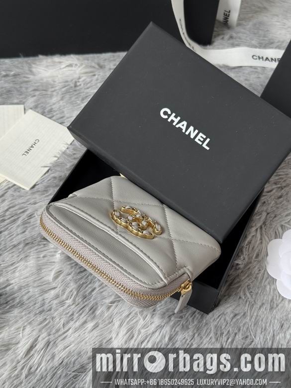 Replica Chanel Bags AP2136 11X9.5X1.5cm YG 7