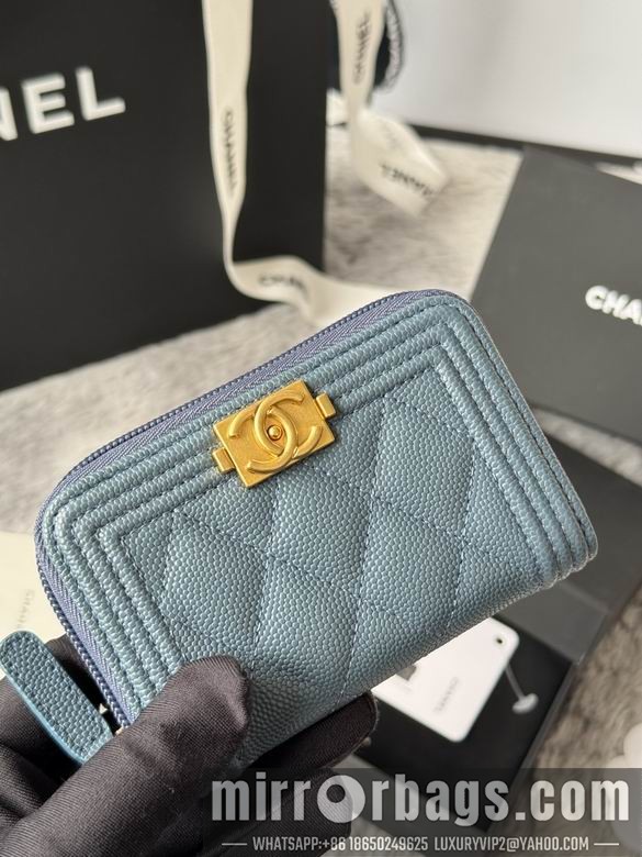 Replica Chanel Bags A80602 11X7.5cm YG 3
