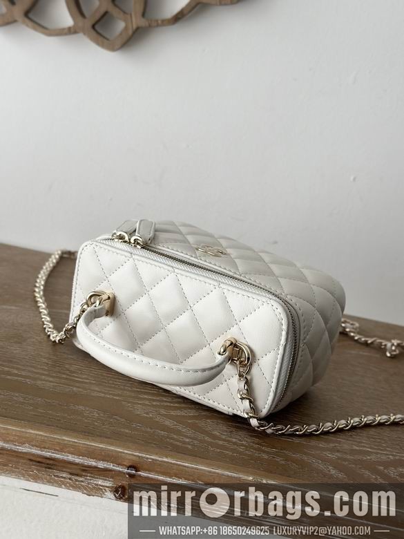 Replica Chanel Bags 66021 9.5X17X8cm YG 2colour