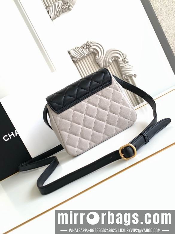 Replica Chanel Bags 4679 15X18 4colors