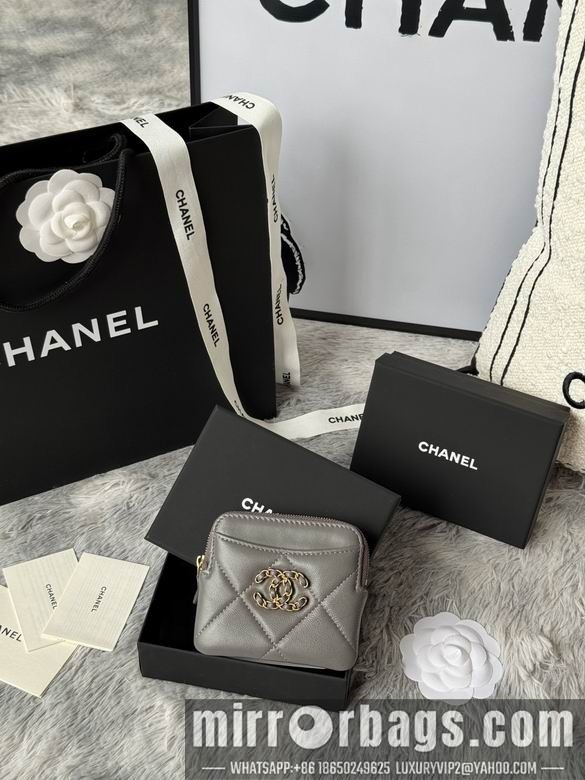 Replica Chanel Bags AP2136 11X9.5X1.5cm YG 11