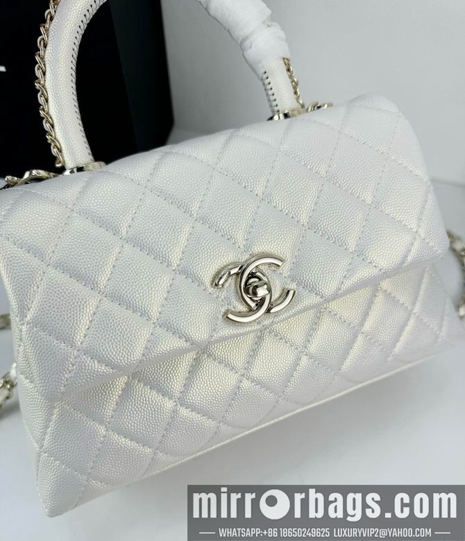 Replica Chanel Bags 92990 24cm YG 3colour