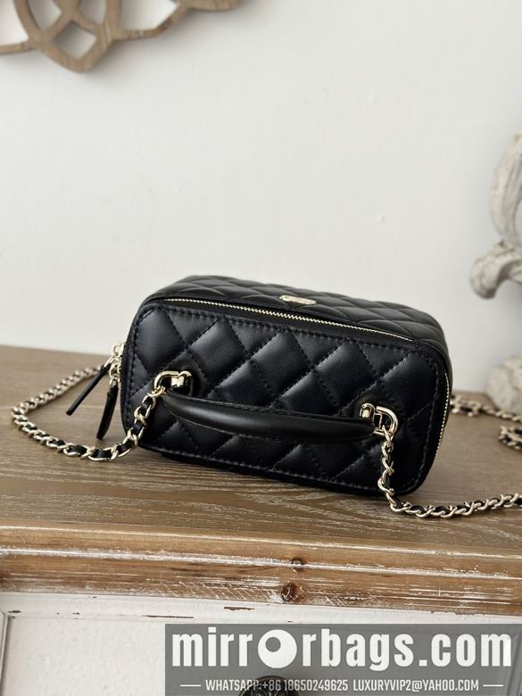 Replica Chanel Bags 66021 9.5X17X8cm YG 2colour