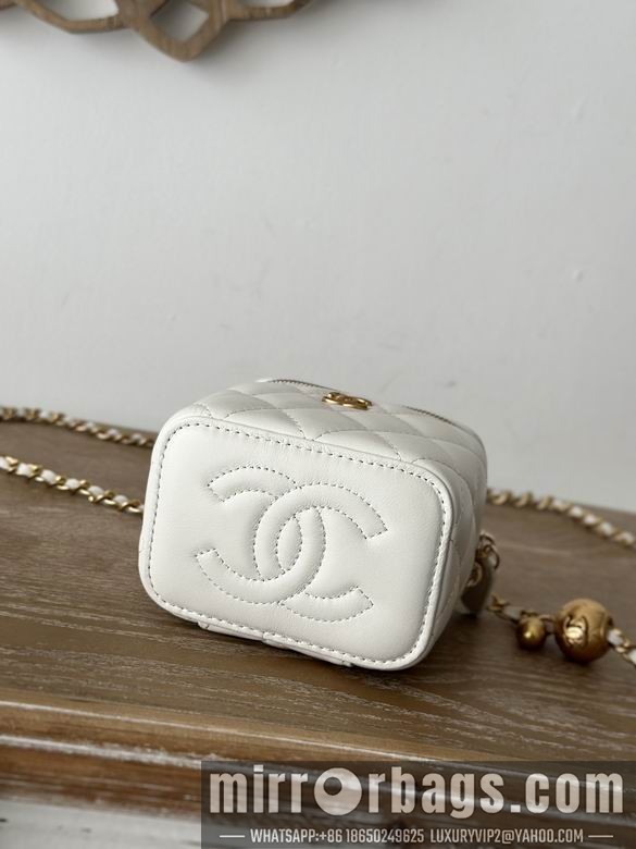 Replica Chanel Bags 66014 10.5X8.5X7cm YG 2colour