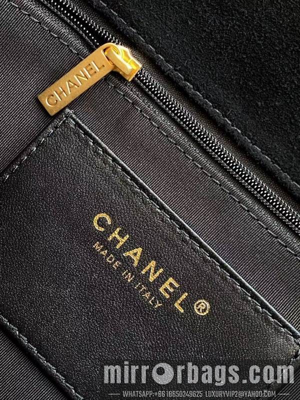 Replica Chanel Bags AS5991 17x24x7cm XZ6