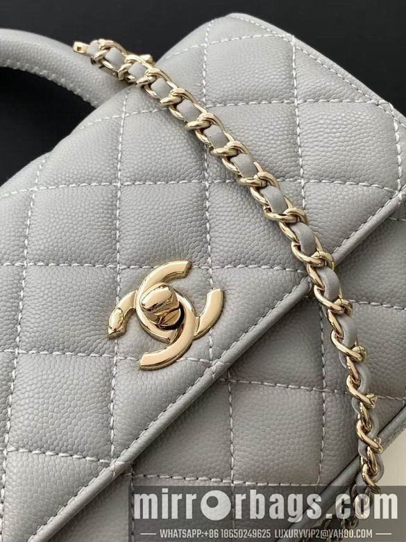 Replica Chanel Bags 2215 19CM XZ7