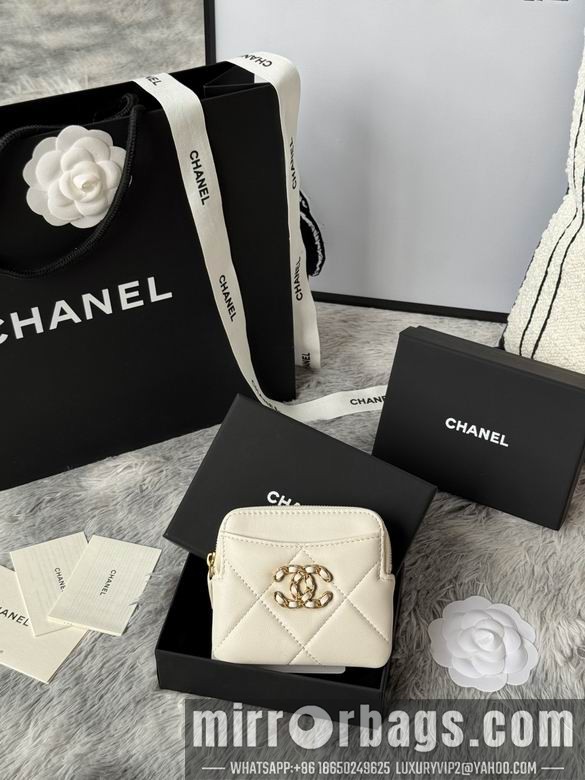 Replica Chanel Bags AP2136 11X9.5X1.5cm YG 10