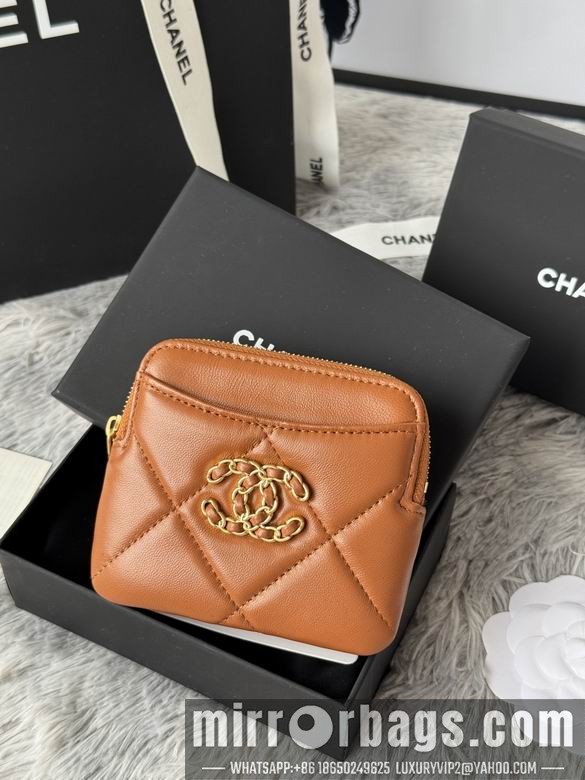 Replica Chanel Bags AP2136 11X9.5X1.5cm YG 1