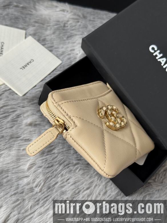 Replica Chanel Bags AP2136 11X9.5X1.5cm YG 4