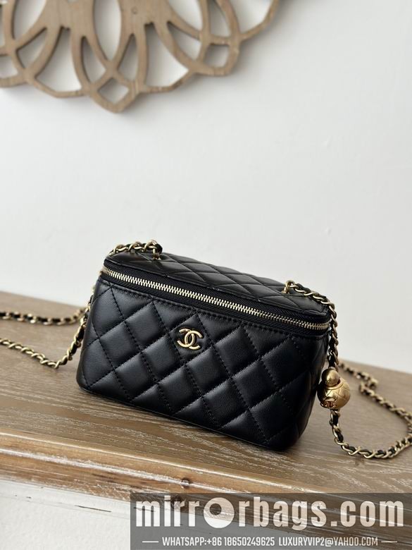 Replica Chanel Bags 66015 16X9.5X8cm YG 2colour