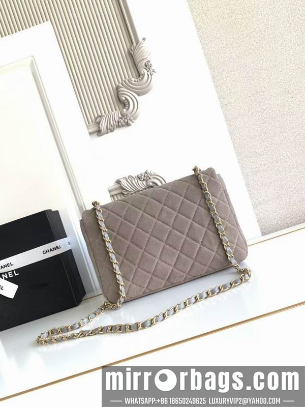 Replica Chanel Bags AS5987 18x26x7cm XZ2