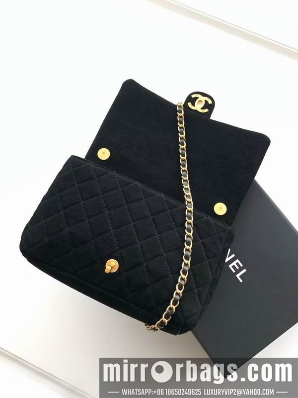 Replica Chanel Bags AS5987 18x26x7cm XZ5