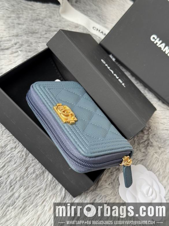 Replica Chanel Bags A80602 11X7.5cm YG 3