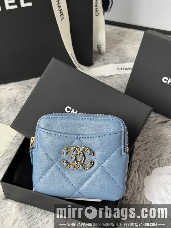 Replica Chanel Bags AP2136 11X9.5X1.5cm YG 9