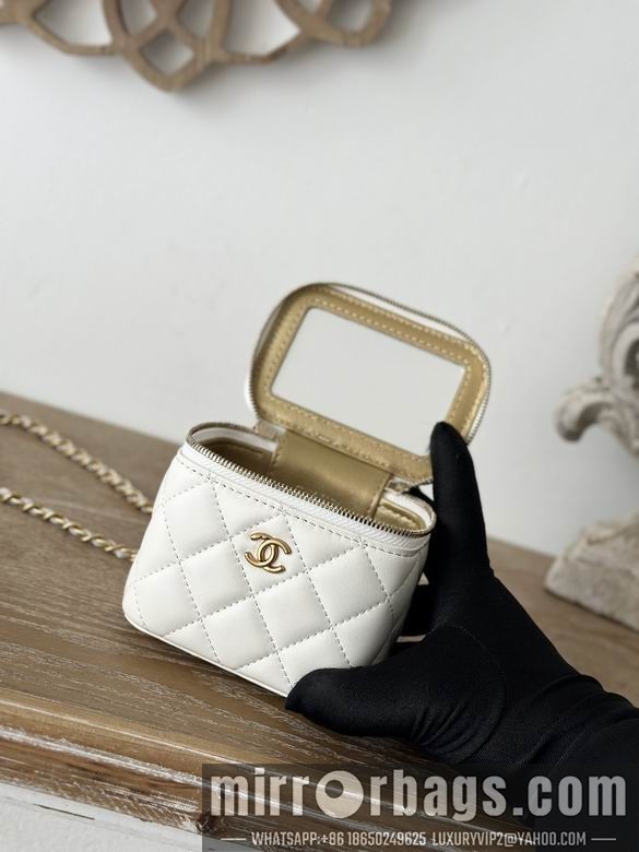 Replica Chanel Bags 66014 10.5X8.5X7cm YG 2colour