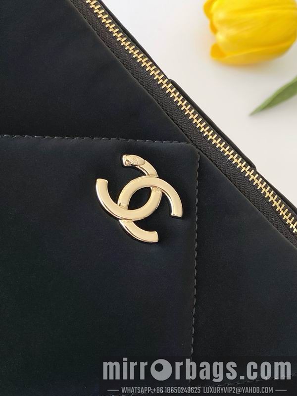 Replica Chanel Bags AP4847 15.6x26x9cm XZ