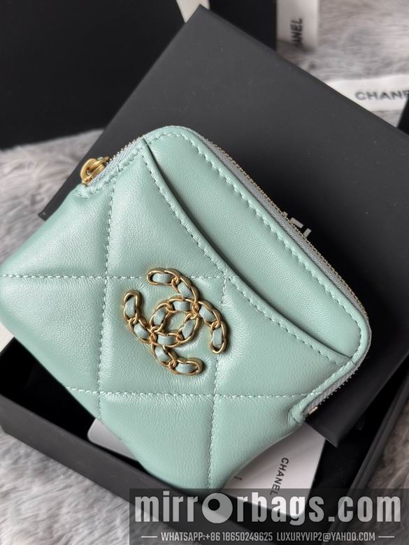 Replica Chanel Bags AP2136 11X9.5X1.5cm YG 3
