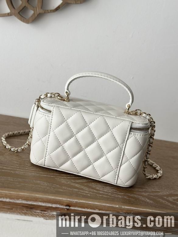 Replica Chanel Bags 66021 9.5X17X8cm YG 2colour