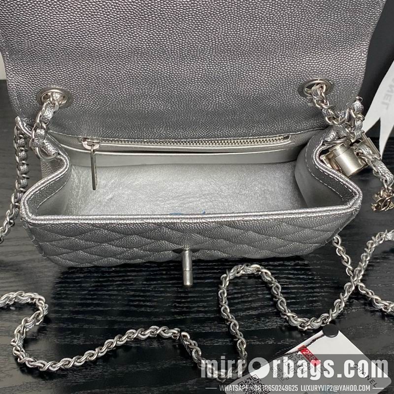 Replica Chanel Bags AS5758 13x18x7cm XZ4