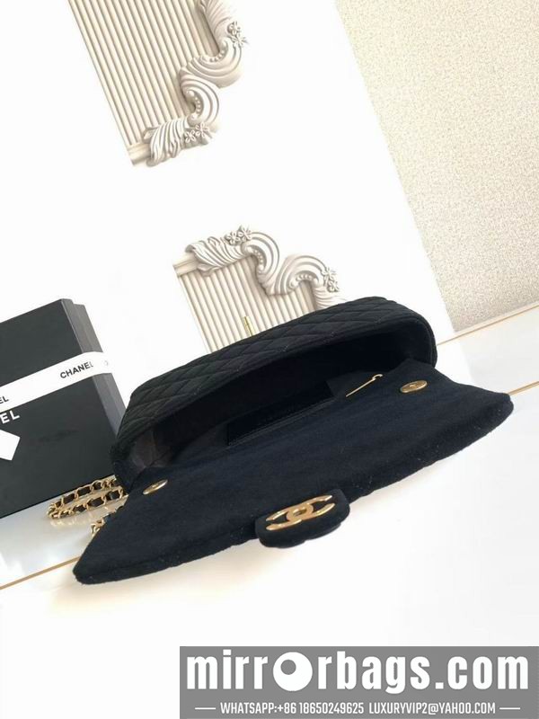 Replica Chanel Bags AS5987 18x26x7cm XZ5