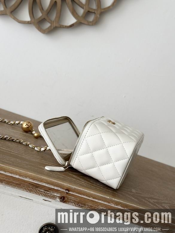 Replica Chanel Bags 66015 16X9.5X8cm YG 2colour