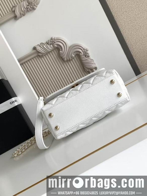 Replica Chanel Bags 2215 19CM XZ4