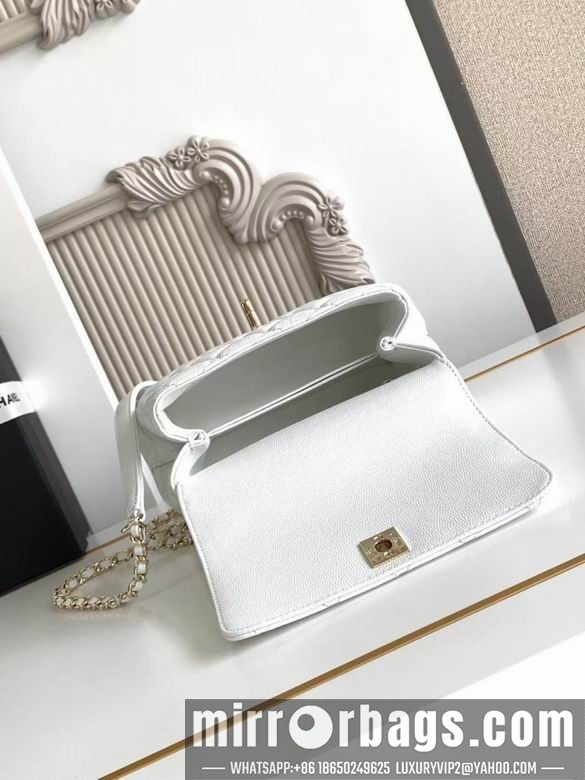 Replica Chanel Bags 2215 19CM XZ4