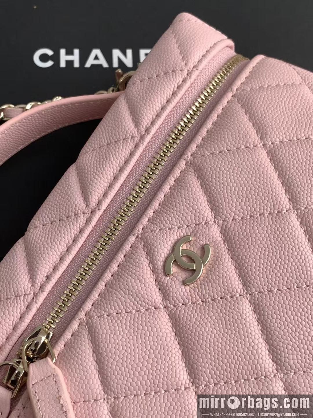 Replica Chanel Bags AP4385 19.5X17X5 XZ6