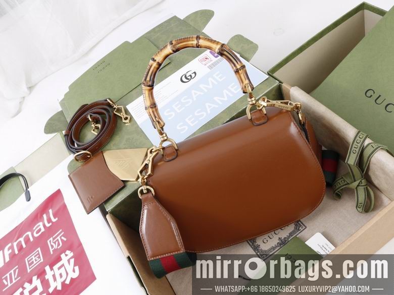 1:1 Replica Gucci Bags 675797 21X15X7cm YG 3colour