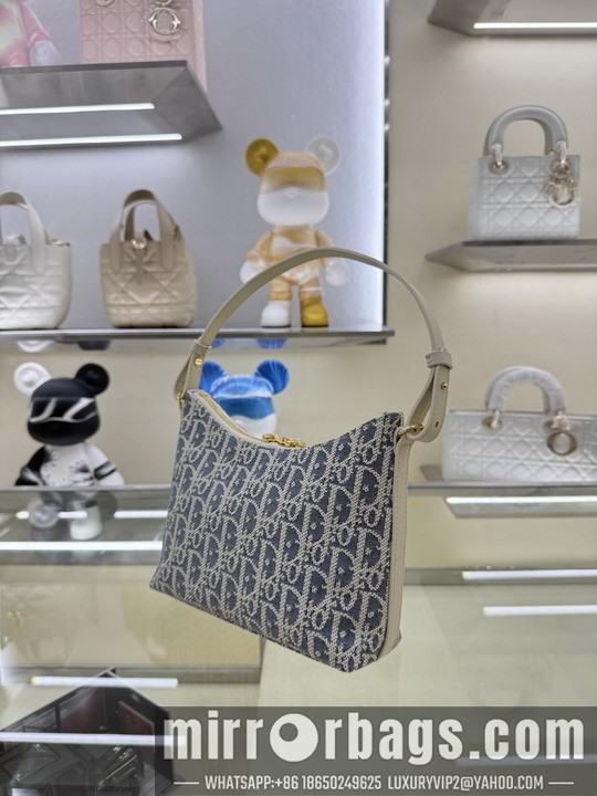 Replica Dior Bags Dior 4309-5253 19x17x7cm yz2