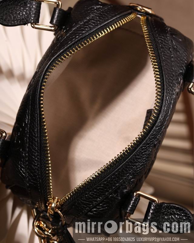 1:1 Replica Gucci Bags 815256 16.5x10x8cm DF