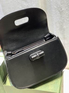 1:1 Replica Gucci Bags 675797 21x15x7cm df02