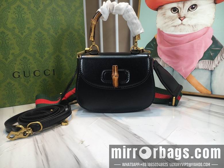 1:1 Replica Gucci Bags Bamboo 686864 17X12X7.5cm DF 2colour