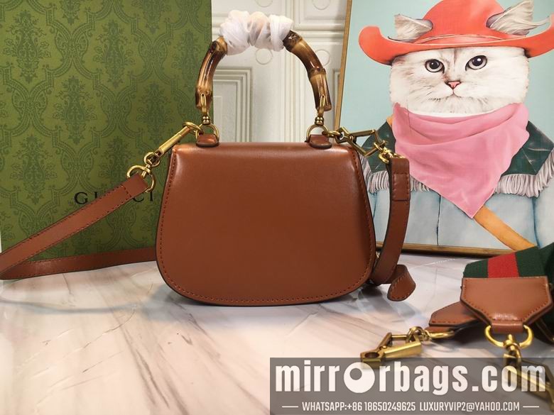 1:1 Replica Gucci Bags Bamboo 686864 17X12X7.5cm DF 2colour