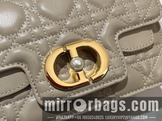 Replica Dior Bags Dior Jolie 9224 19x12x6cm yz1