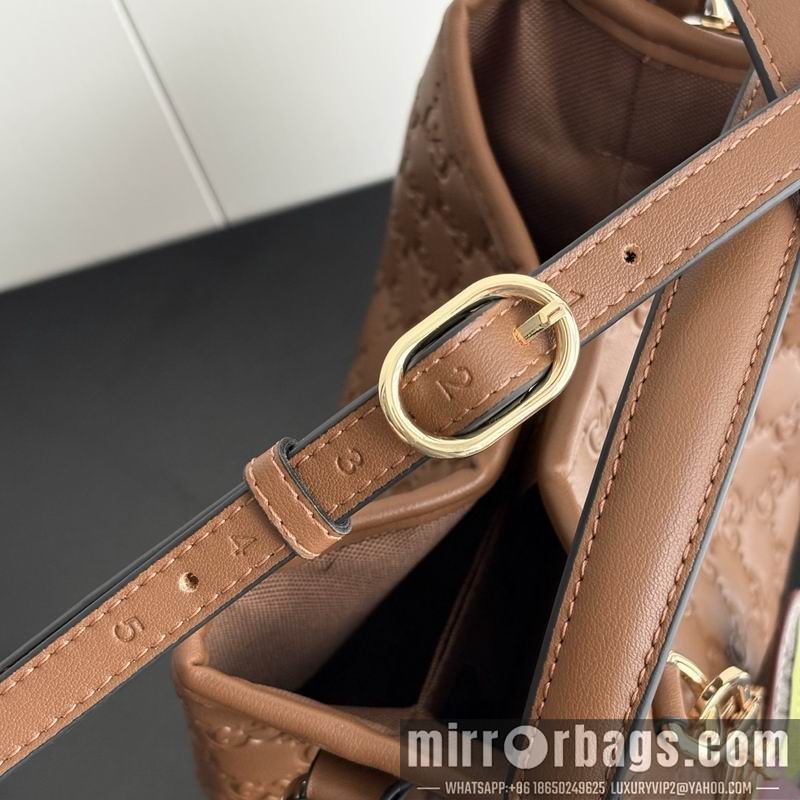 1:1 Replica Gucci Bags 815118 19x18x11cm DF 3色
