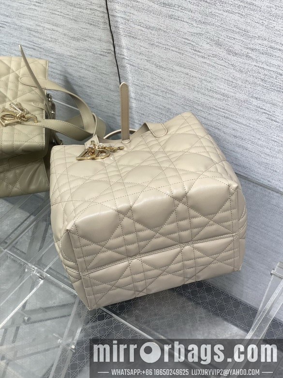 Replica Dior Bags Dior Toujours 20x18.5x22cm yz2