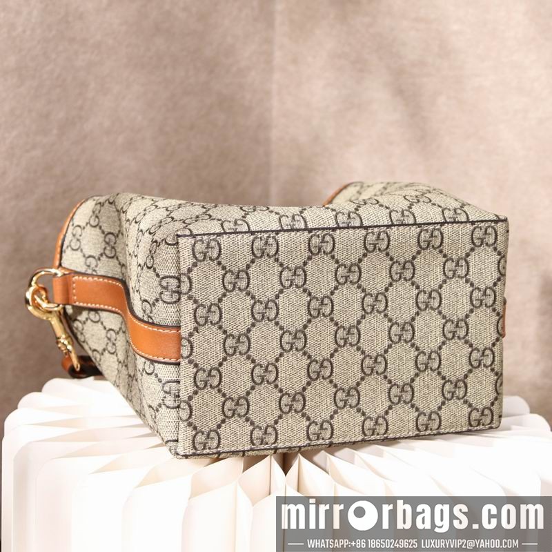 1:1 Replica Gucci Bags 815118 19x18x11cm DF