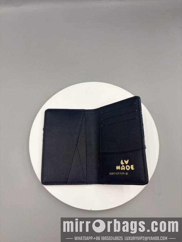 1:1 Replica Louis Vuitton Bags M81015 8x11x1cm ZC 2色