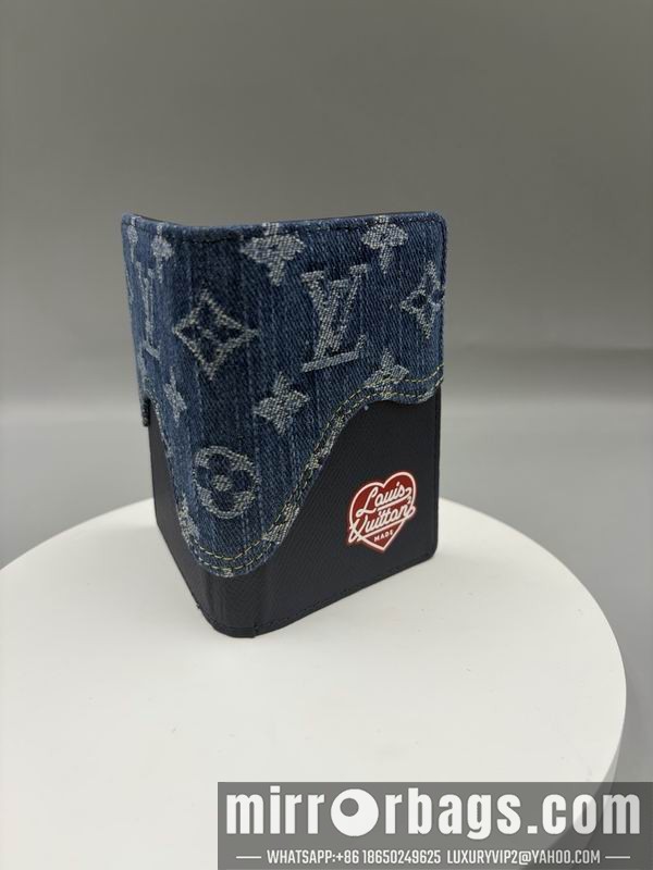 1:1 Replica Louis Vuitton Bags M81015 8x11x1cm ZC 2色