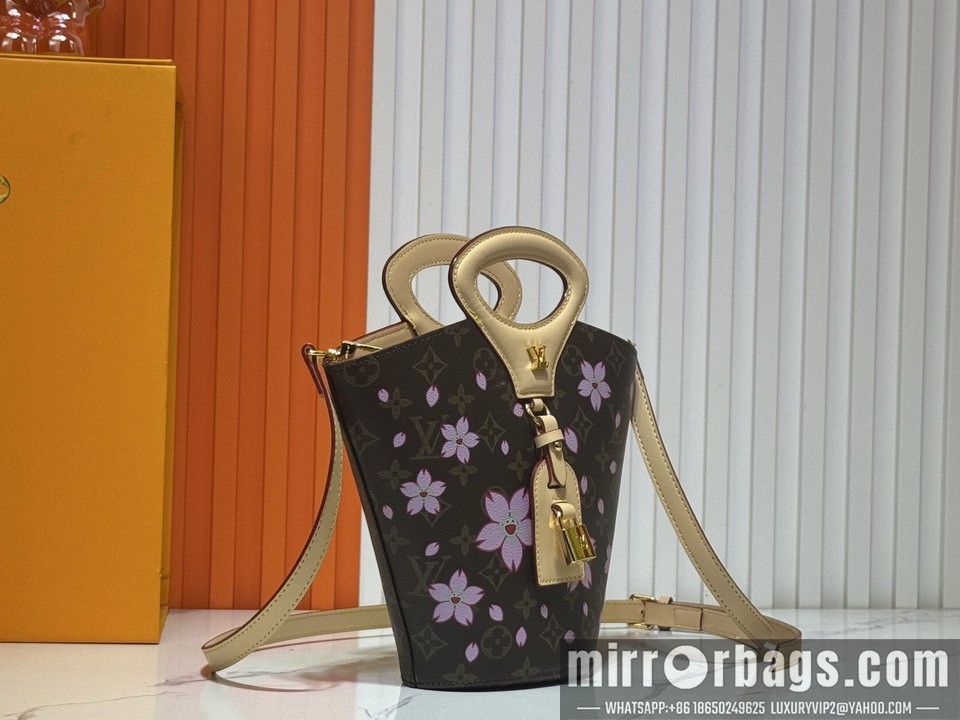 1:1 Replica Louis Vuitton Bags Rivage M14680 12x18x7cm ss