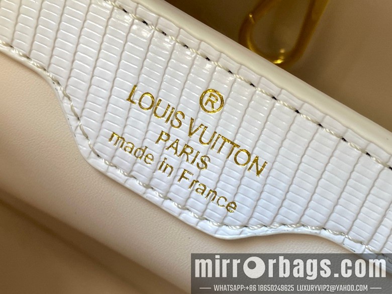 1:1 Replica Louis Vuitton Bags Cap M99528 27x18x9cm ss2