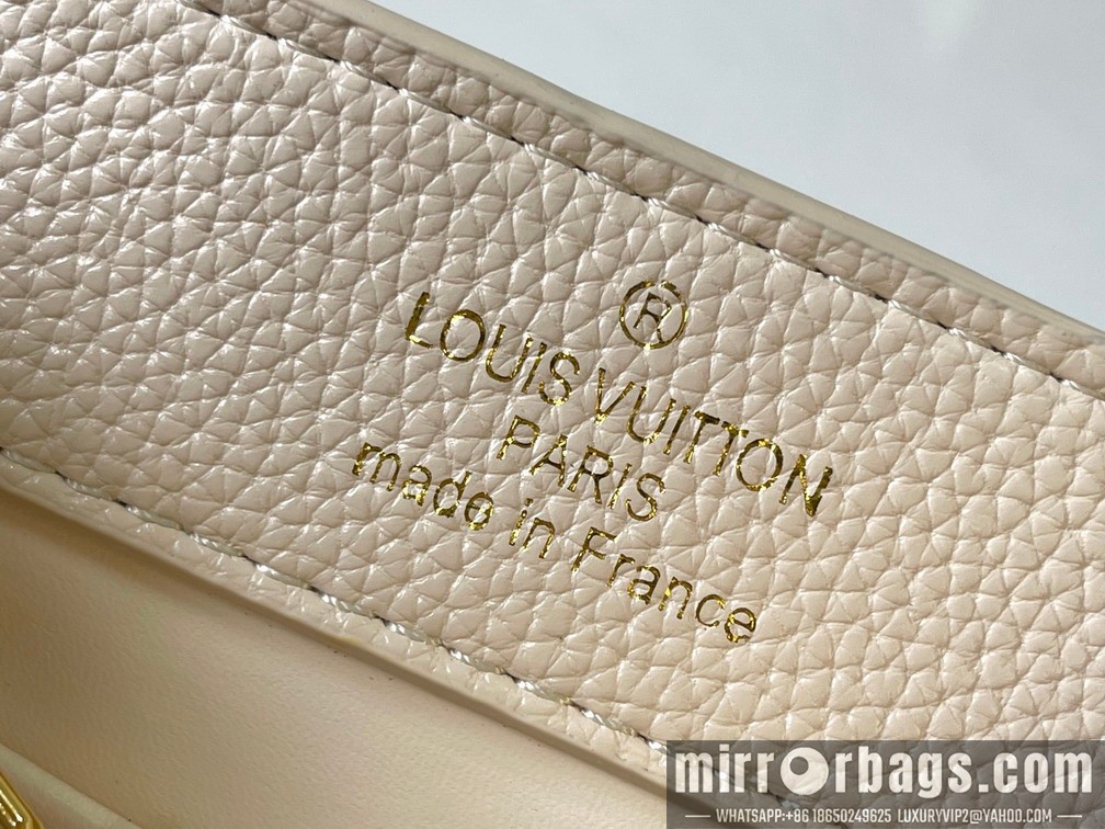 1:1 Replica Louis Vuitton Bags Cap M14970 21x14x8cm ss2