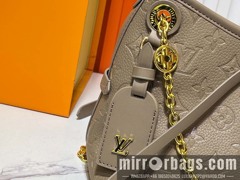 1:1 Replica Louis Vuitton Bags M13014 26x17x10cm ss